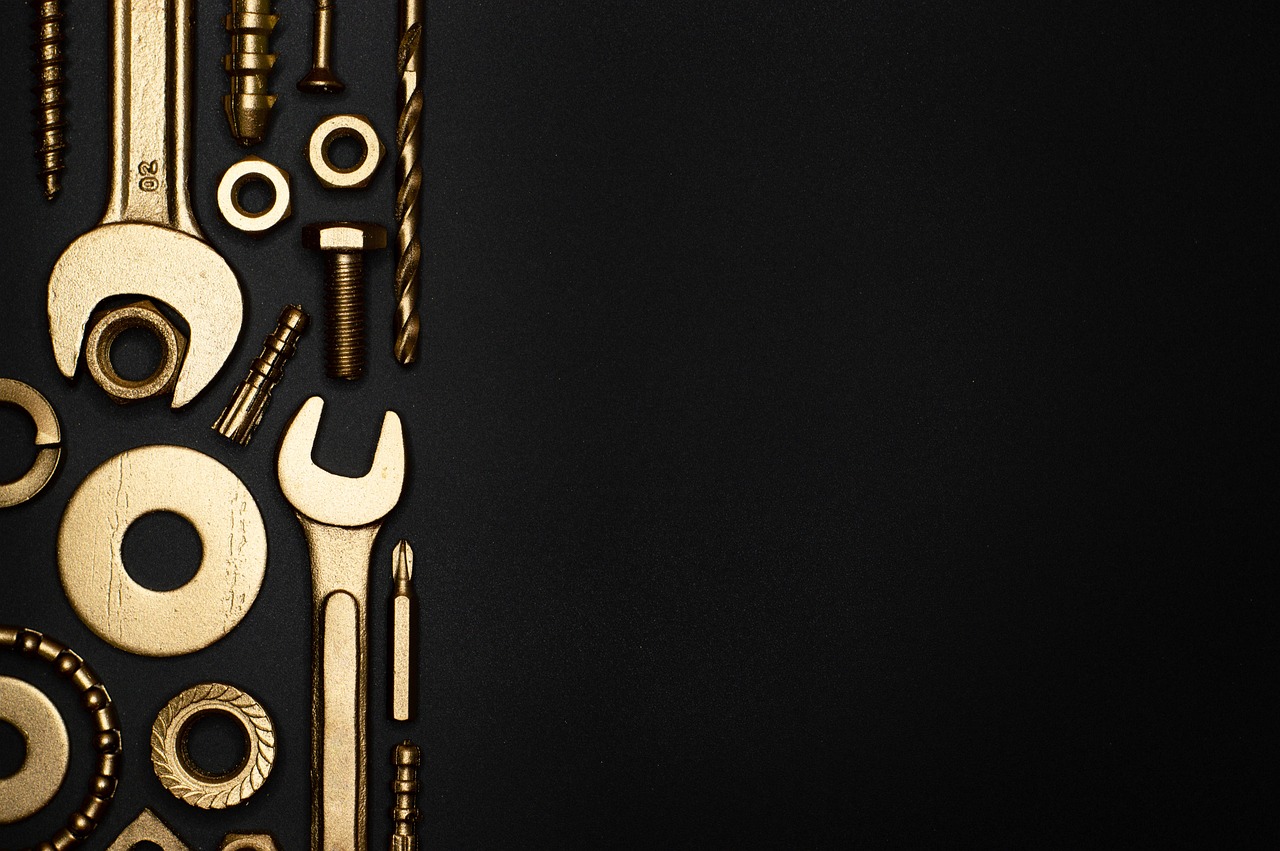 Jak wybrać odpowiednie adaptery do czujników i siłowników: kluczowe wskazówki i błędy do uniknięcia